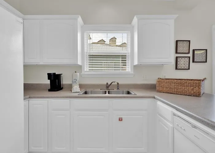 Apartment Spinnaker Pointe 3b *