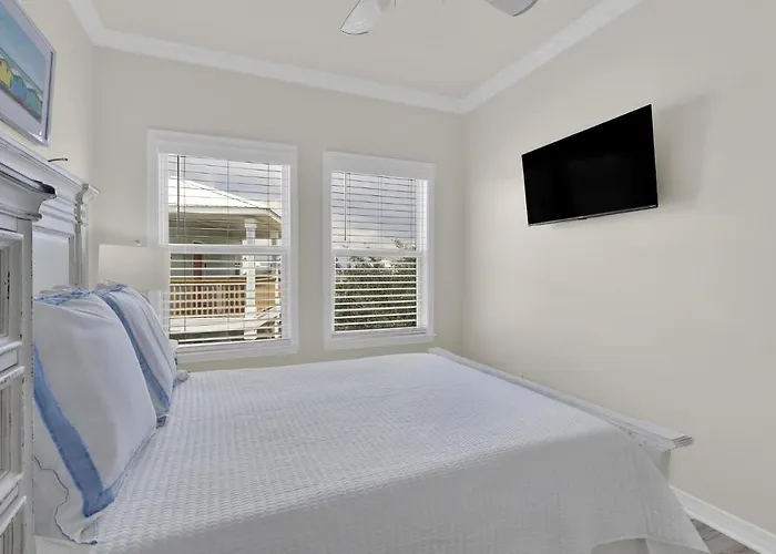 Spinnaker Pointe 3b Apartment
